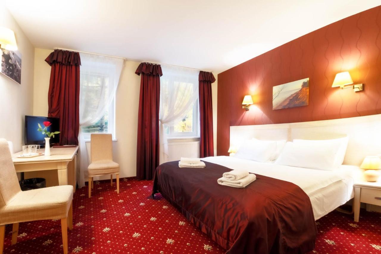 Hotel Pajurio Vieskelis ไคลเพดา ภายนอก รูปภาพ