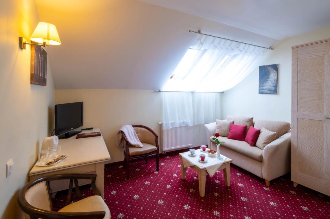 Hotel Pajurio Vieskelis ไคลเพดา ภายนอก รูปภาพ
